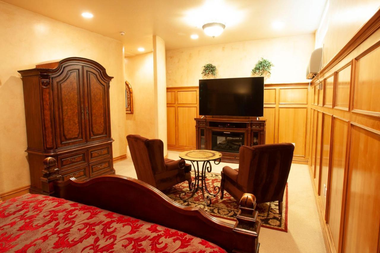 Destinations Inn Theme Rooms Idaho Falls Extérieur photo