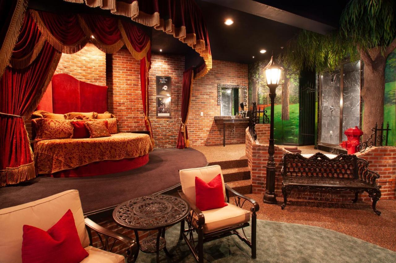 Destinations Inn Theme Rooms Idaho Falls Extérieur photo